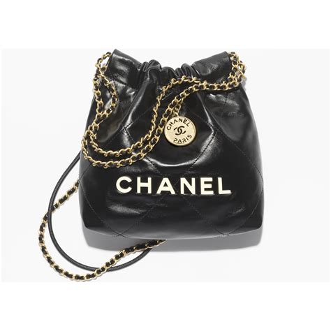 petit sac chanel 22|Inside The Chanel 22: Sizes & Styles .